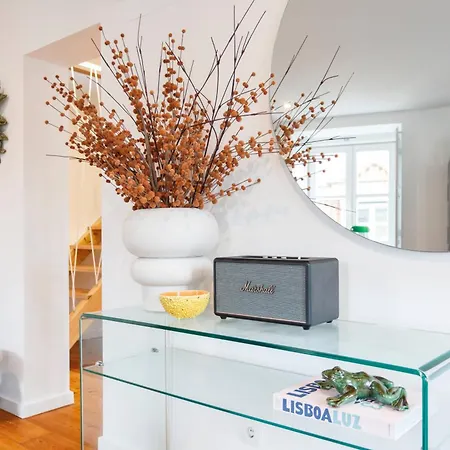 Boutique Duplex In Chiado With Epic Rossio View Apartmán