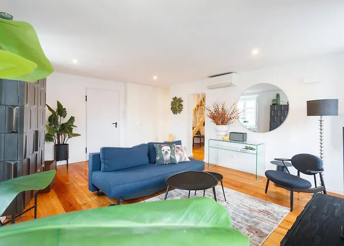 Boutique Duplex In Chiado With Epic Rossio View *