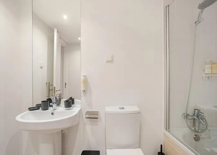 Boutique Duplex In Chiado With Epic Rossio View Appartement