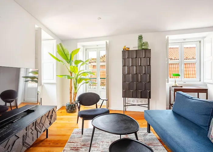 Boutique Duplex In Chiado With Epic Rossio View * Lissabon