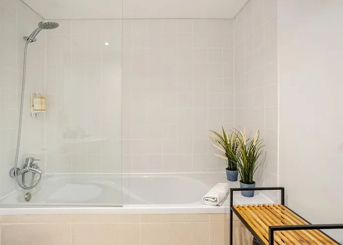 Boutique Duplex In Chiado With Epic Rossio View アパート