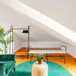 Boutique Duplex In Chiado With Epic Rossio View Lejlighed