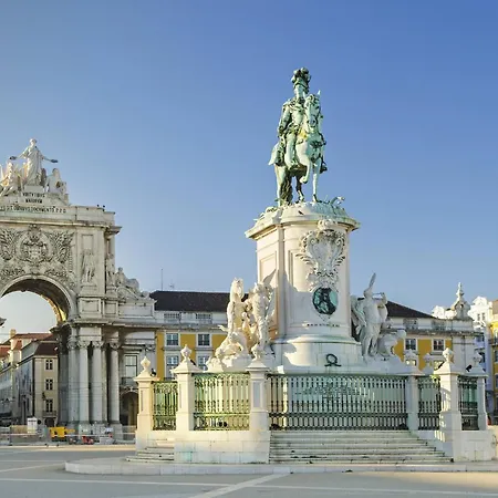 Boutique Duplex In Chiado With Epic Rossio View Apartment