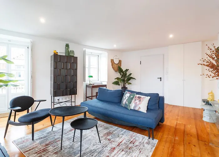 Boutique Duplex In Chiado With Epic Rossio View