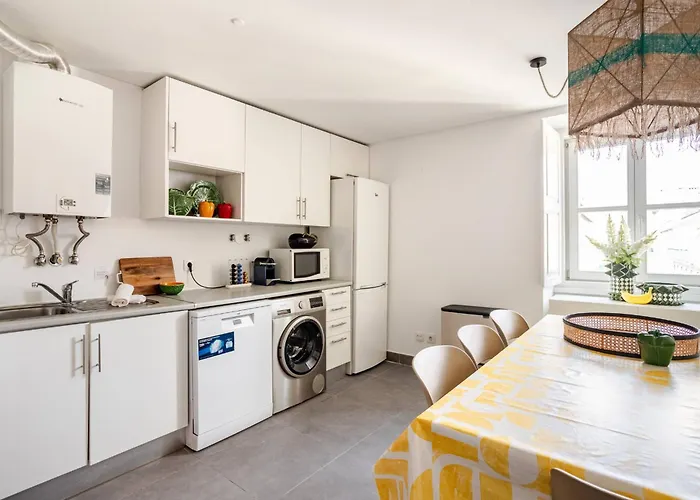Boutique Duplex In Chiado With Epic Rossio View Lägenhet *