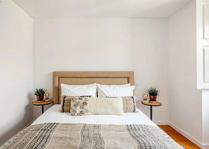 Boutique Duplex In Chiado With Epic Rossio View