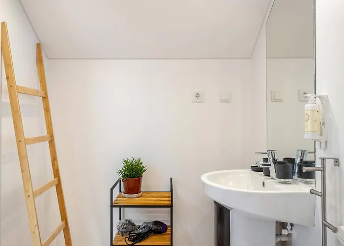 Boutique Duplex In Chiado With Epic Rossio View