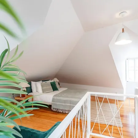 아파트 Boutique Duplex In Chiado With Epic Rossio View