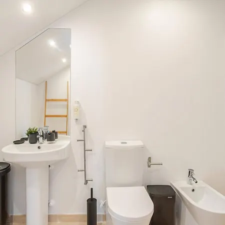 Boutique Duplex In Chiado With Epic Rossio View