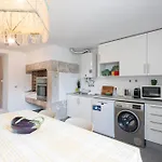 Boutique Duplex In Chiado With Epic Rossio View