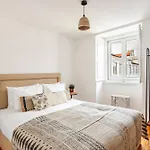Boutique Duplex In Chiado With Epic Rossio View アパート